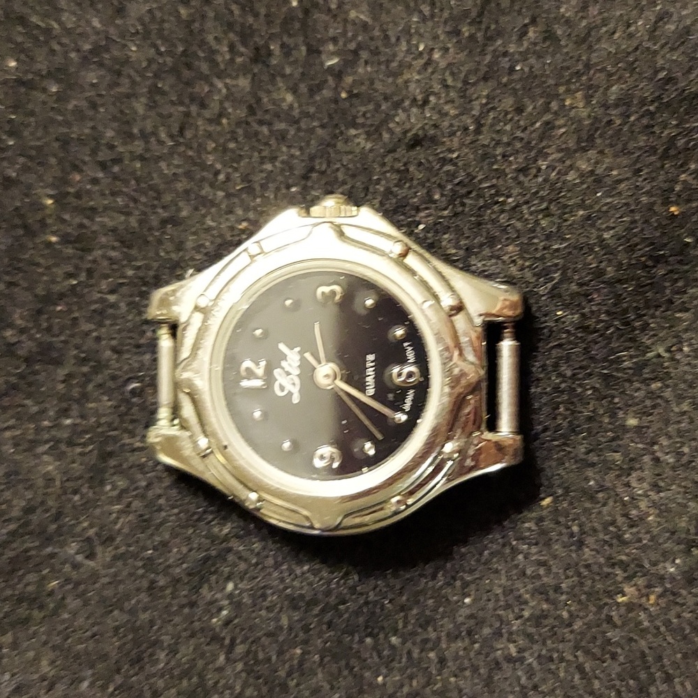 Vintage Ltd. Quartz Watch